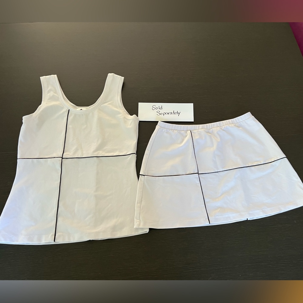 White w/black piping Tennis Top